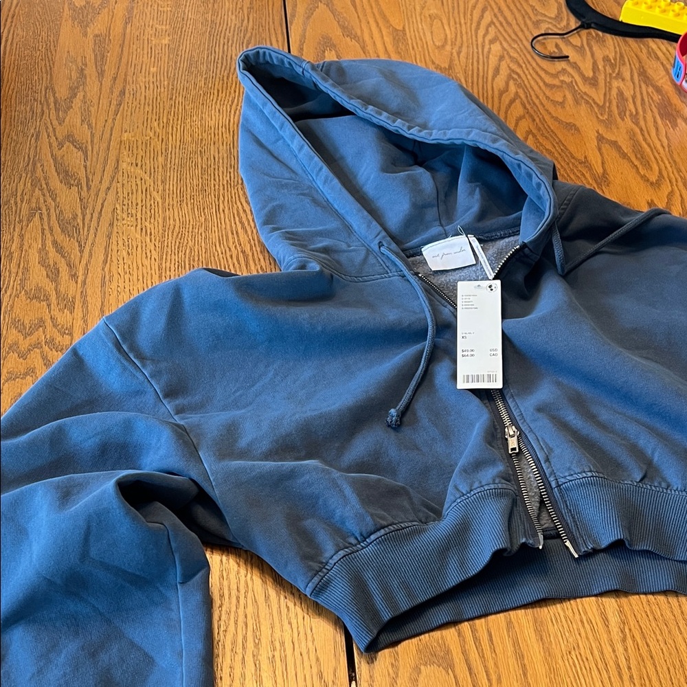 Urban Outfitters Out From Under Selene Cropped Hoodie - Picture 5 of 6